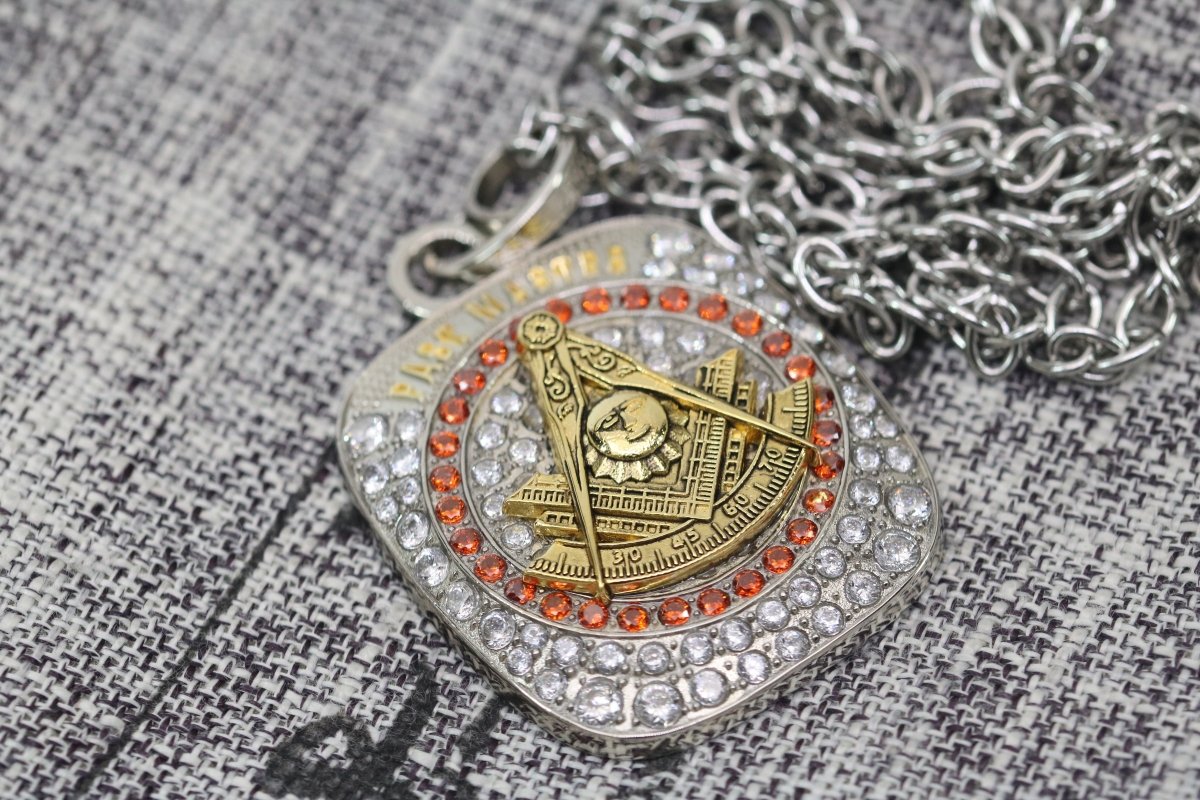 Masons Past Masters Pendant Necklace - Big Boy Series, Golden Compass - fratrings