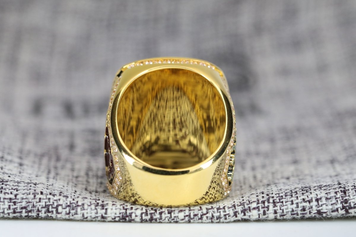 Iota Phi Theta Fraternity Ring (ΙΦΘ) - Shine Series, Gold - fratrings