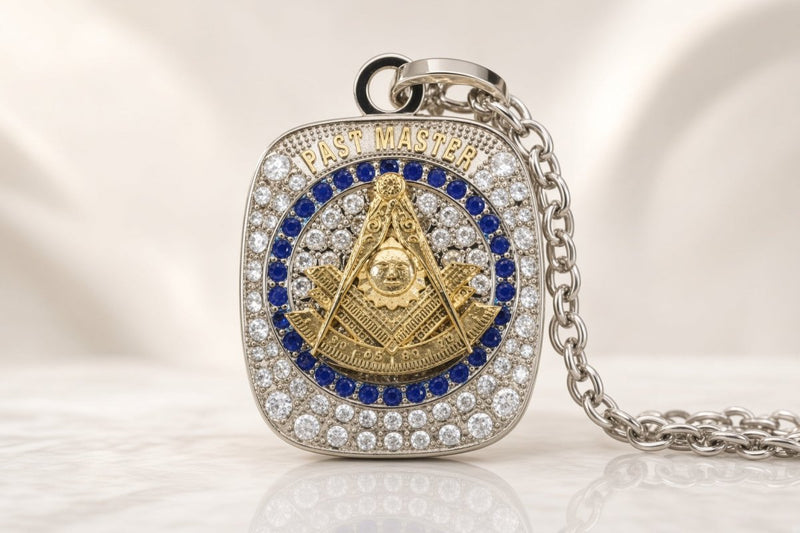 Masons Past Master Big Boy Pendant Necklace, Golden Compass