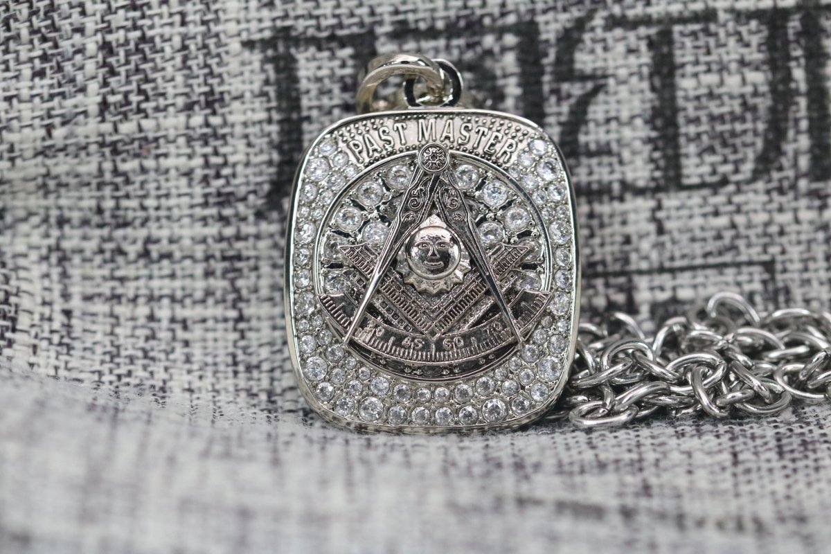 Masons Past Masters Pendant Necklace - Big Boy Series, Silver Compass - fratrings