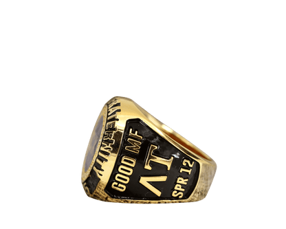 Sigma Chi Fraternity Ring (ΣΧ) - Classic Man Series, Yellow Gold Face